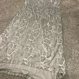 WOMEN'S TAHARI DRESS SUPER NICE!!!